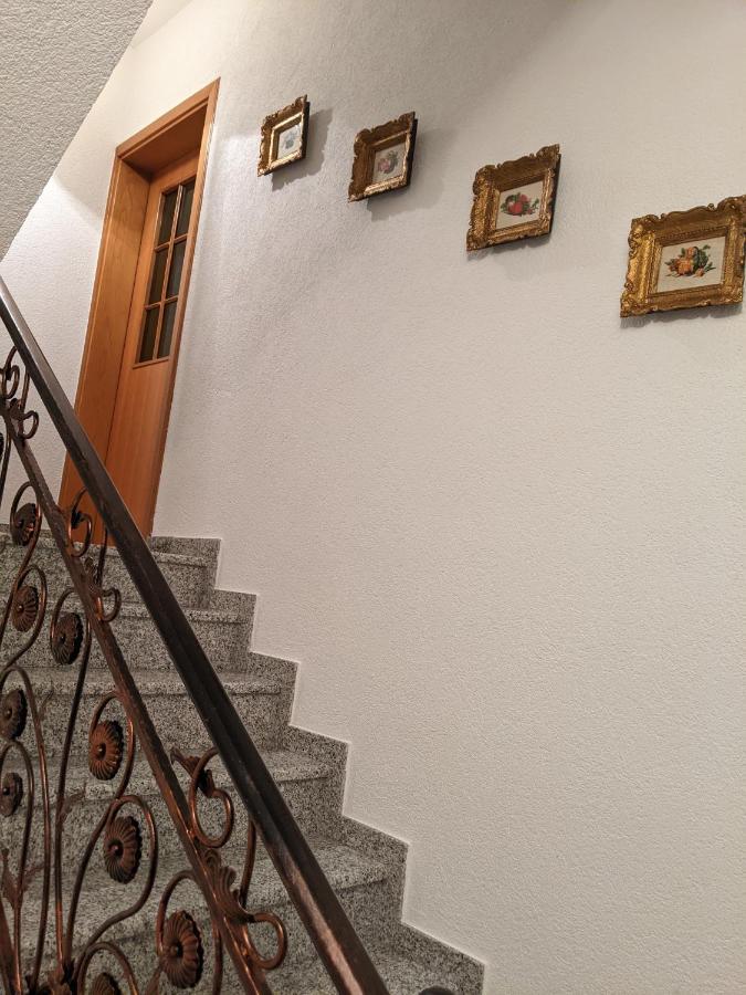 Apartmani Hrastik Bihać エクステリア 写真