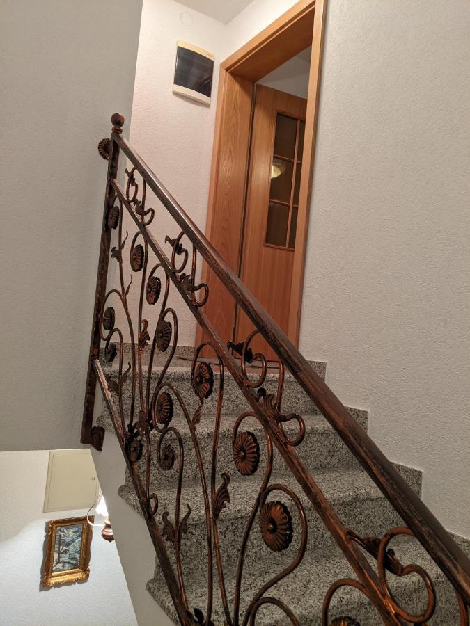 Apartmani Hrastik Bihać エクステリア 写真