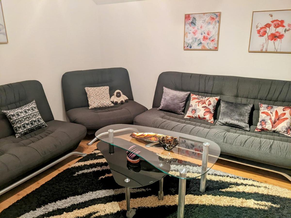 Apartmani Hrastik Bihać エクステリア 写真