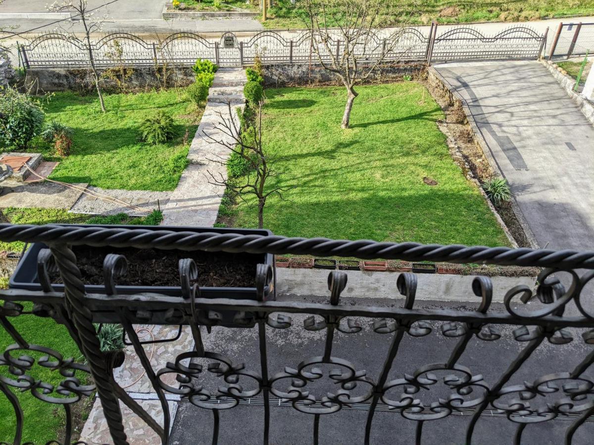 Apartmani Hrastik Bihać エクステリア 写真